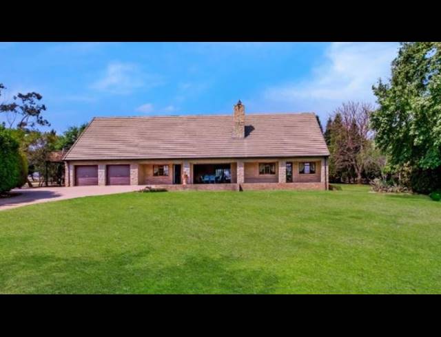 3 BEDROOM FREEHOLD FOR SALE IN FARMALL AH
